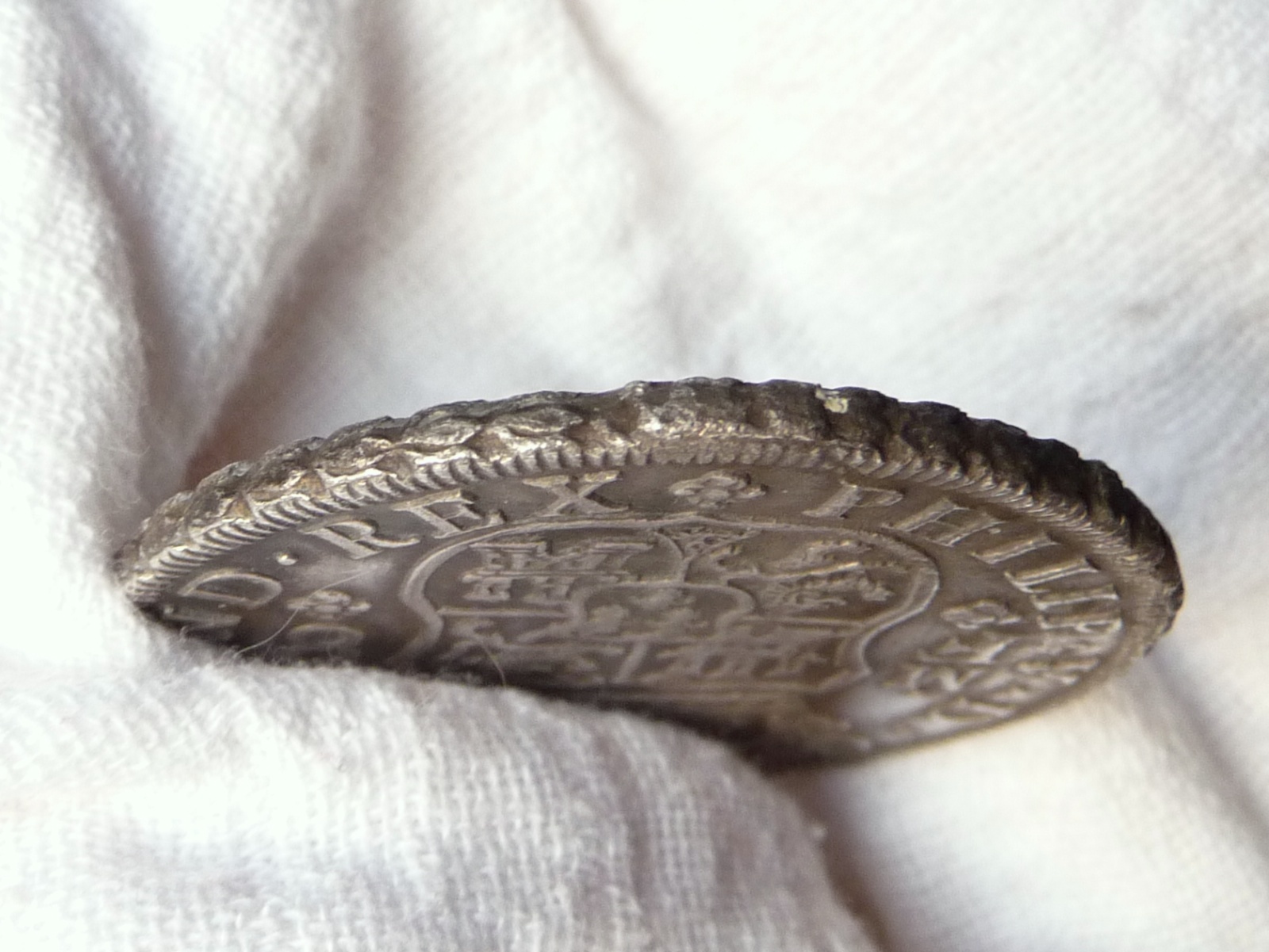 8-Reales---Mexico-1735---From-The-Rooswijk-Shipwreck
